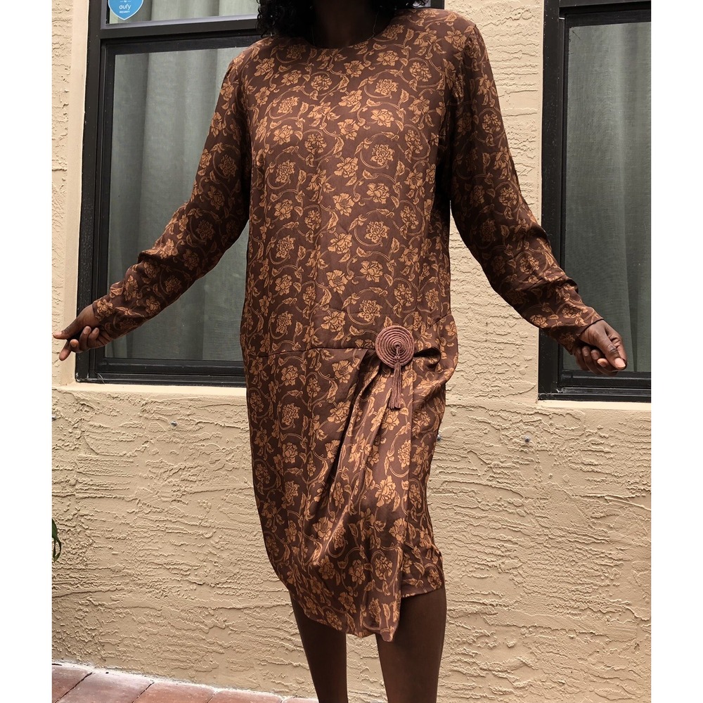 Liz Claiborne Women's Dress Size 16 Brown Long Sleeve Below Knee Crew Neck